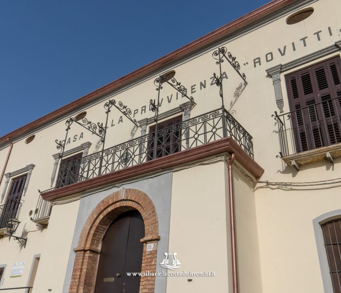 Francavilla Marittima - Palazzo Rovitti